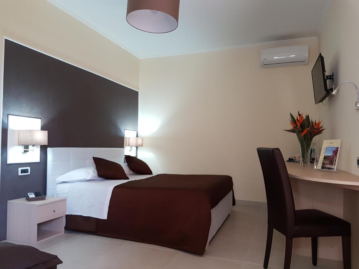 B&B Villa Valentina Таормина Екстериор снимка
