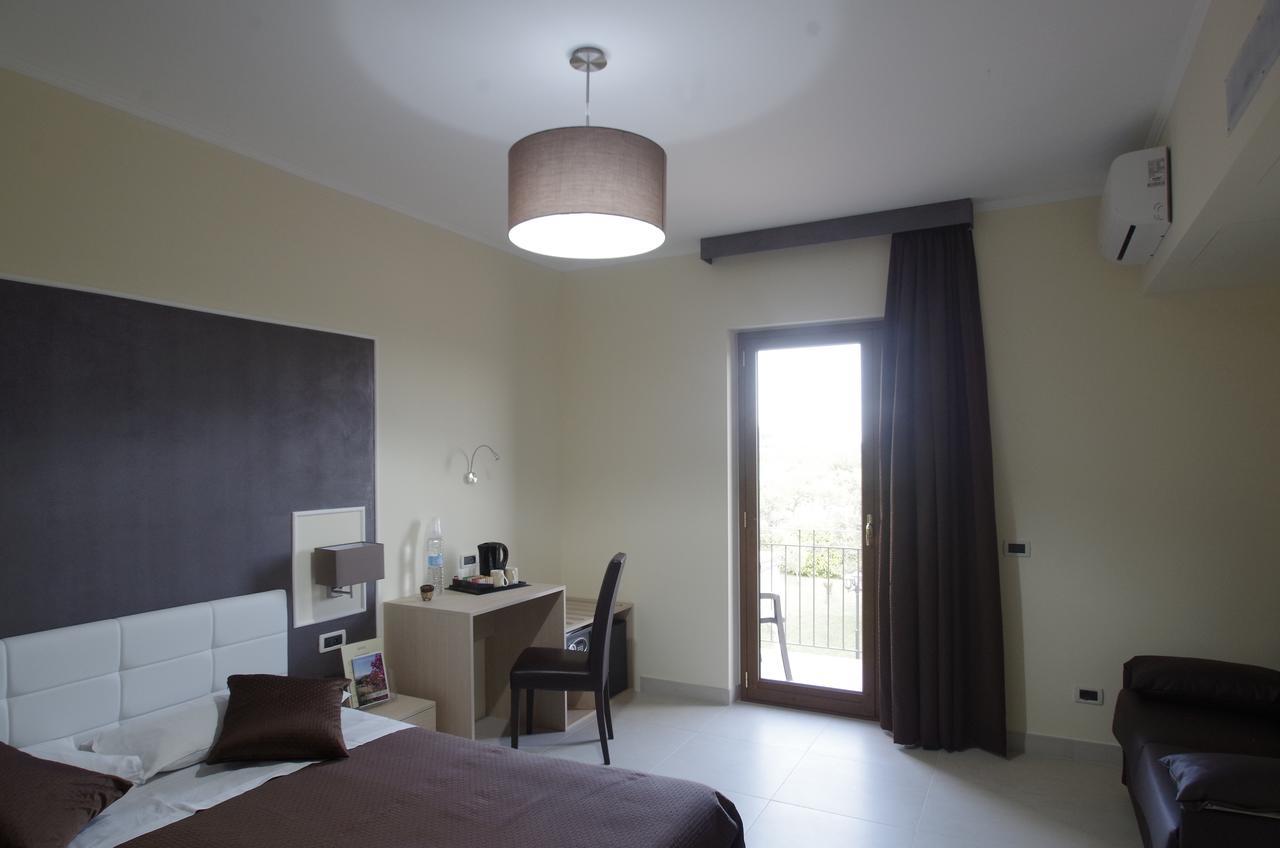 B&B Villa Valentina Таормина Екстериор снимка